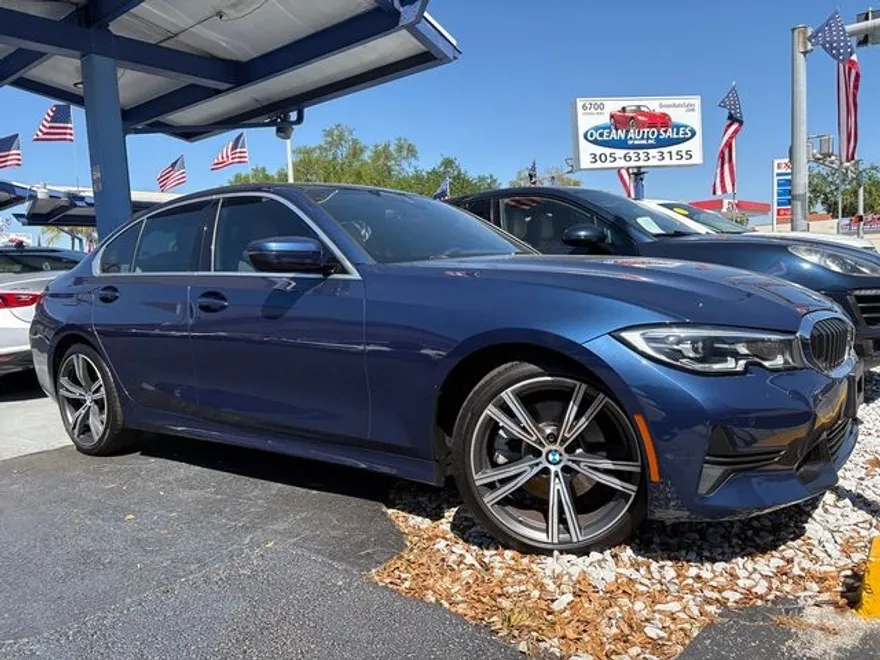 2022 Bmw 330i photo 1