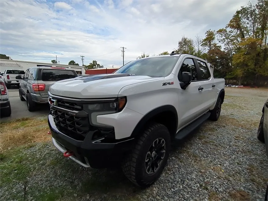 2023 Chevrolet Silverado 1500 ZR2 photo 1