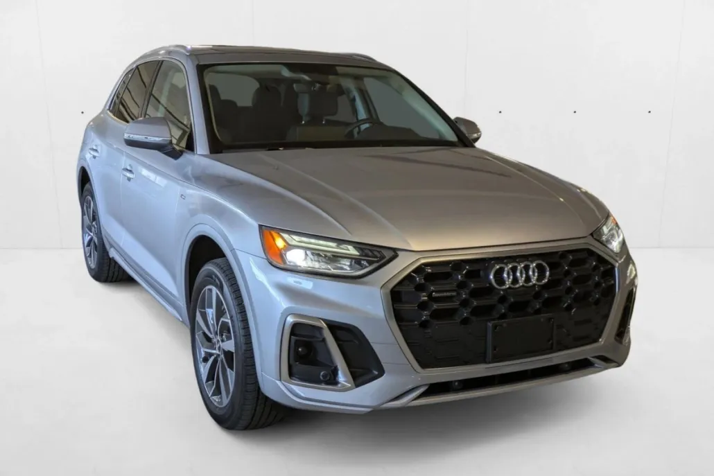 2023 Audi Q5 45 S line Premium photo 1