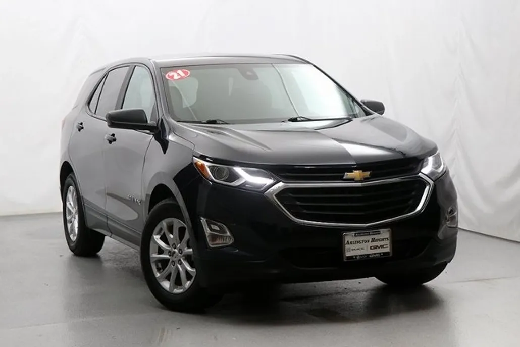 2021 Chevrolet Equinox LS photo 1
