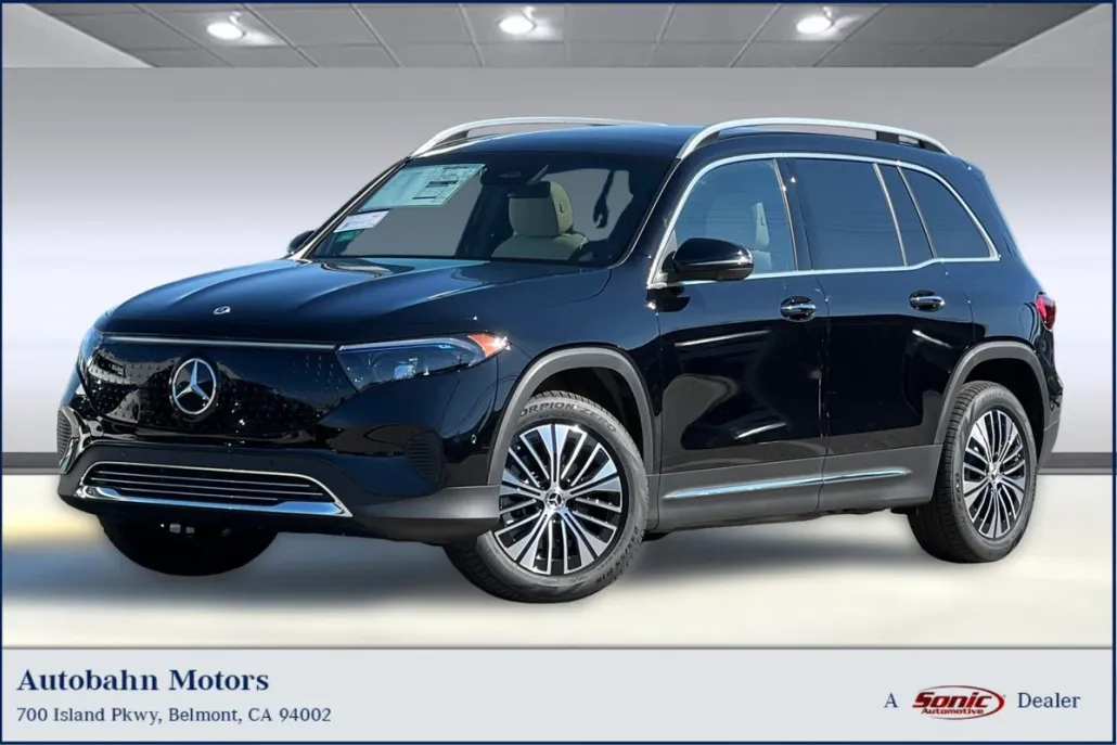 2025 Mercedes Benz EQB 300 4MATIC photo 1