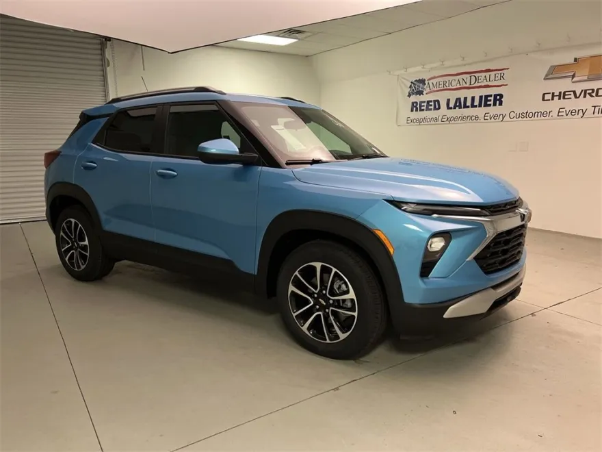 2026 Chevrolet Trailblazer LT photo 1