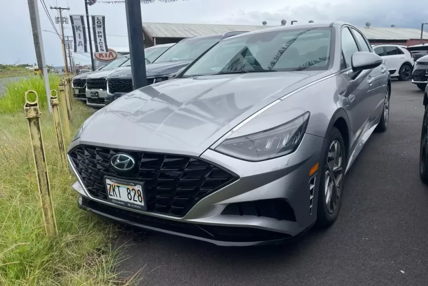 2021 Hyundai Sonata SEL photo 1