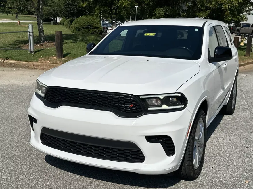 2023 Dodge Durango GT photo 1
