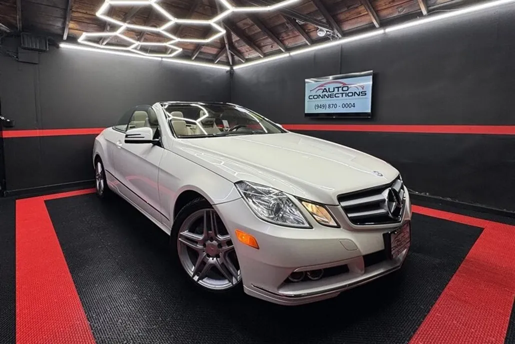2011 Mercedes Benz E 350 photo 1
