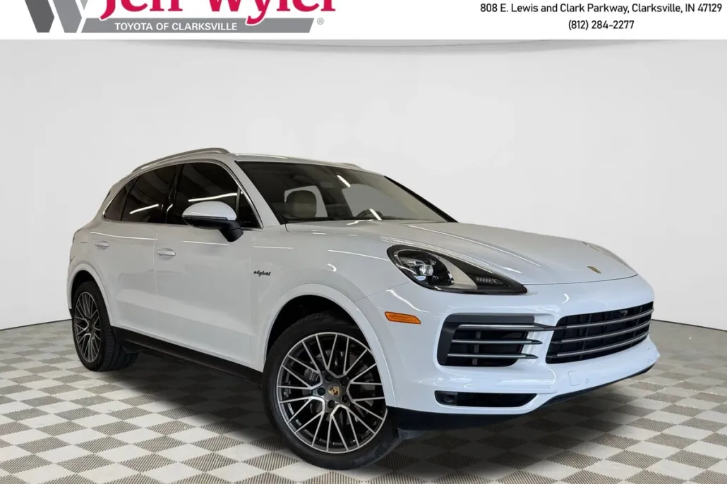 2019 Porsche Cayenne S E-Hybrid photo 1
