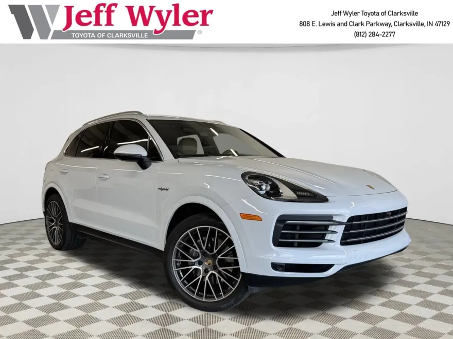 2019 Porsche Cayenne S E-Hybrid photo 1