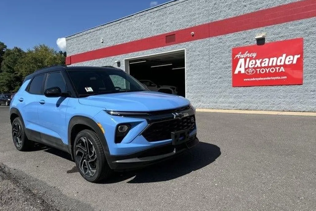 2024 Chevrolet Trailblazer RS photo 1