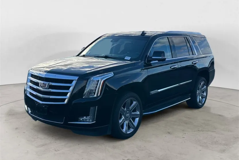2016 Cadillac Escalade Luxury photo 1