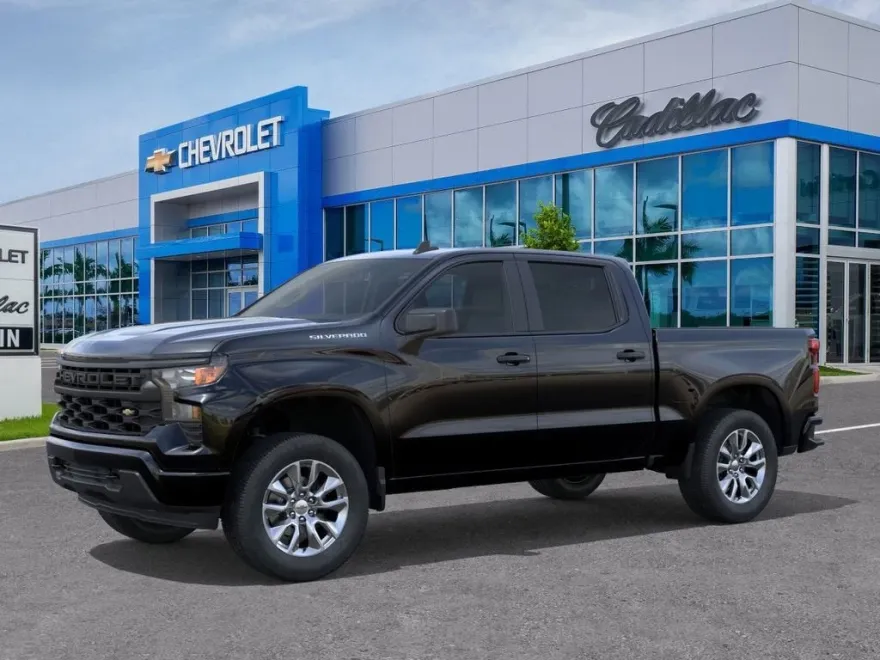 2025 Chevrolet Silverado 1500 Custom photo 1
