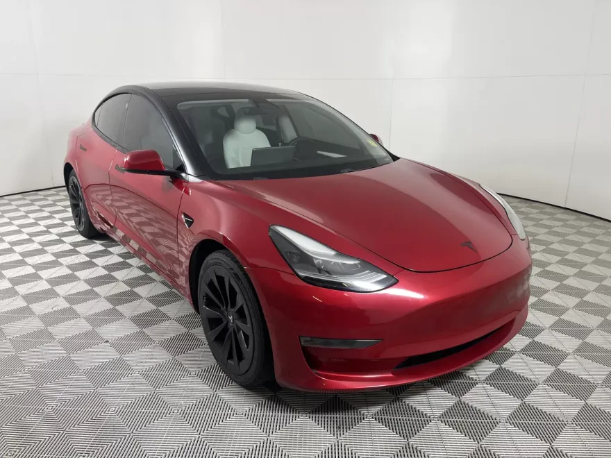 2021 Tesla Model 3 Long Range photo 1