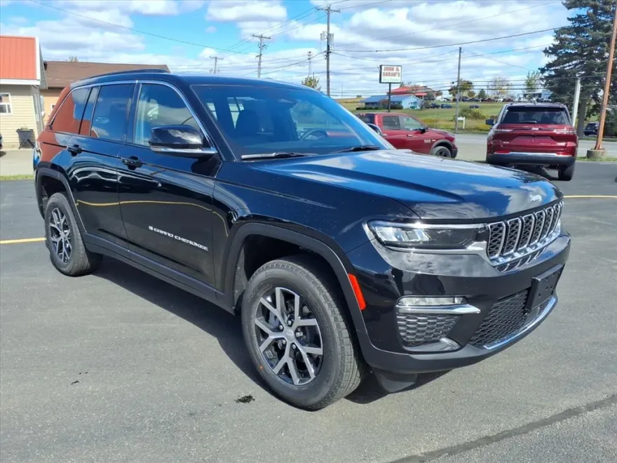 2025 Jeep Grand Cherokee Limited photo 1