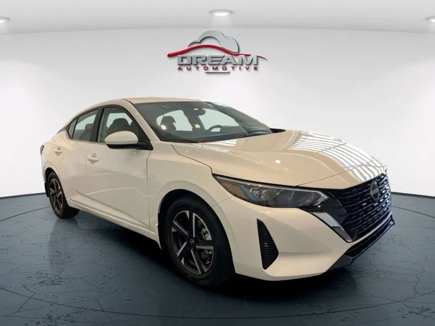 2024 Nissan Sentra SV photo 1