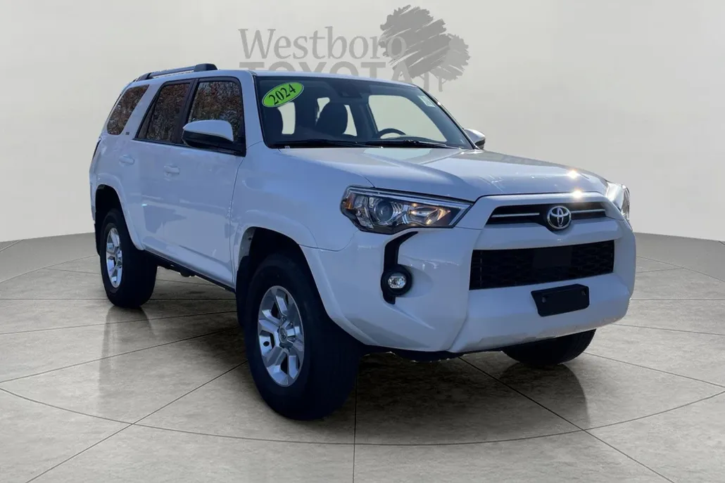 2024 Toyota 4Runner SR5 photo 1