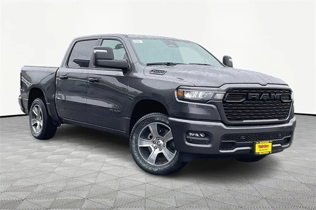 2025 Ram 1500 Tradesman photo 1