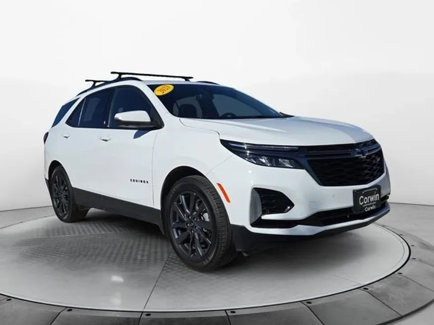 2023 Chevrolet Equinox RS photo 1