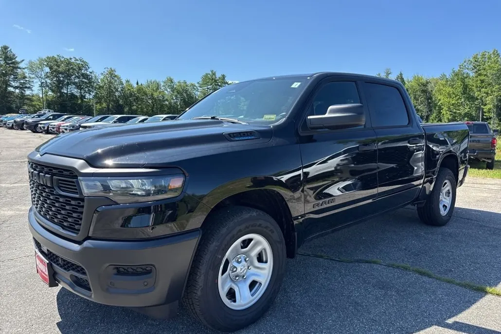 2025 Ram 1500 Tradesman photo 1