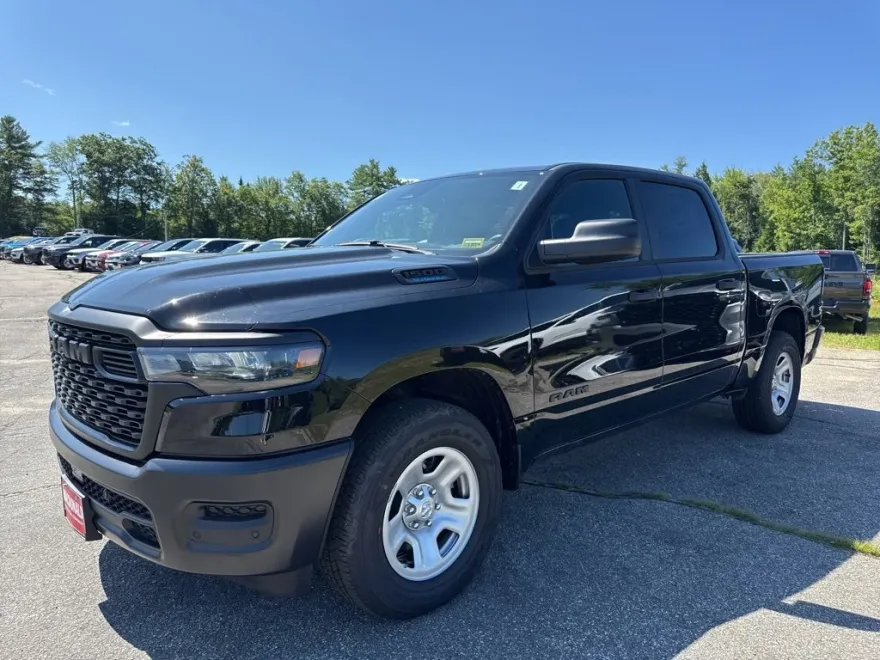 2025 Ram 1500 Tradesman photo 1