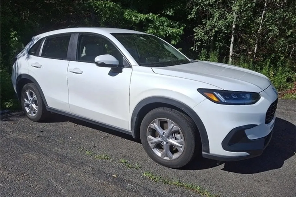 2023 Honda HR-V LX photo 1