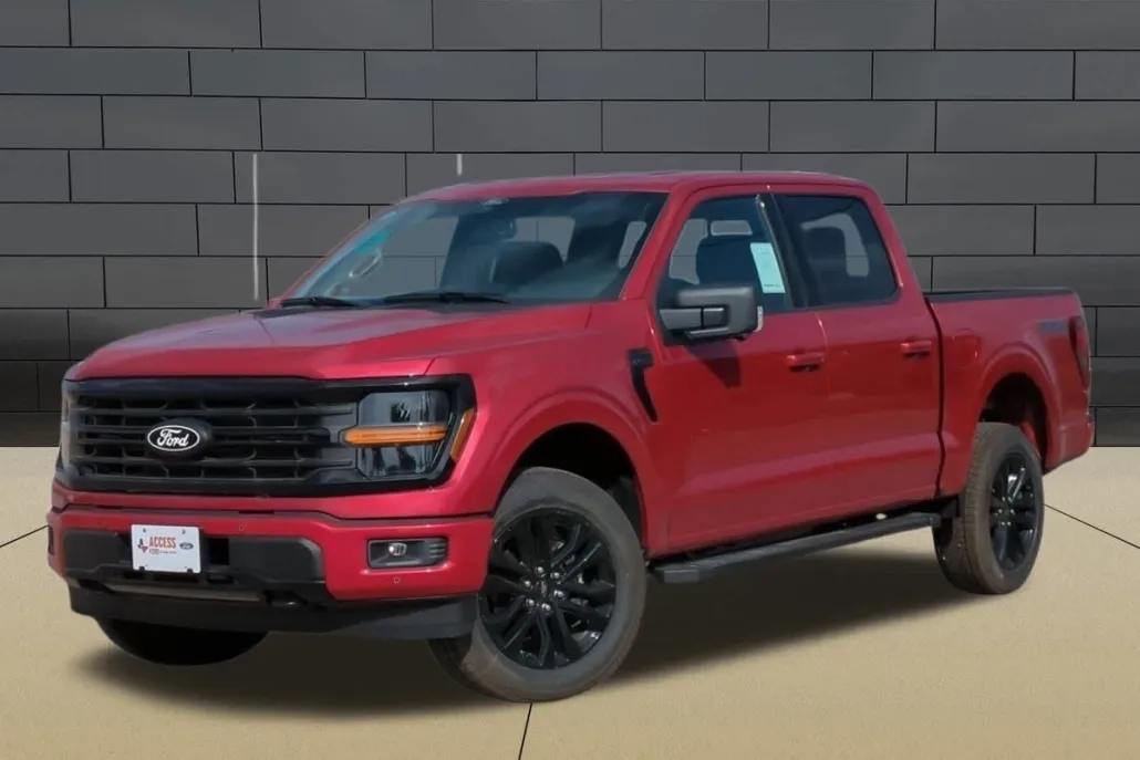 2025 Ford F-150 XLT photo 1