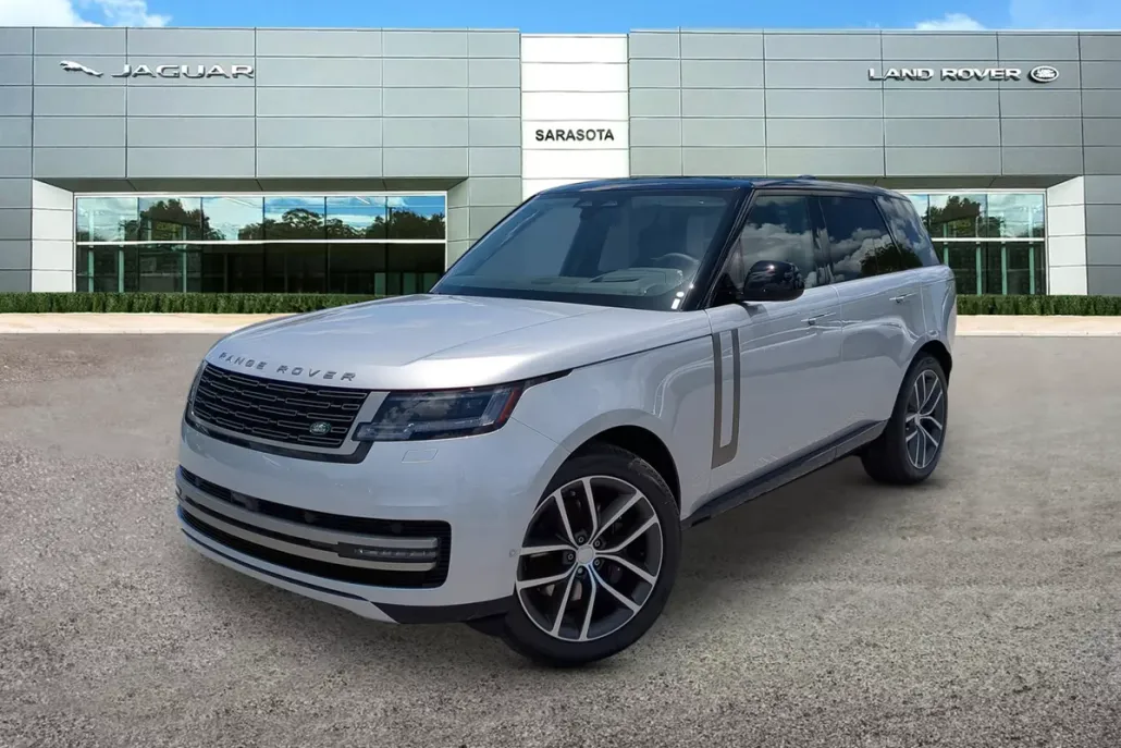 2025 Land Rover Range Rover SE photo 1