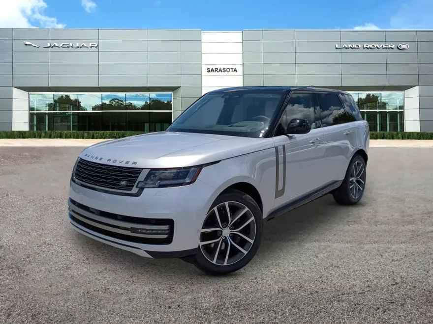 2025 Land Rover Range Rover SE photo 1