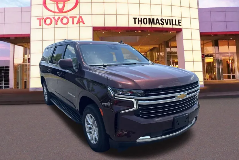 2023 Chevrolet Suburban LT photo 1