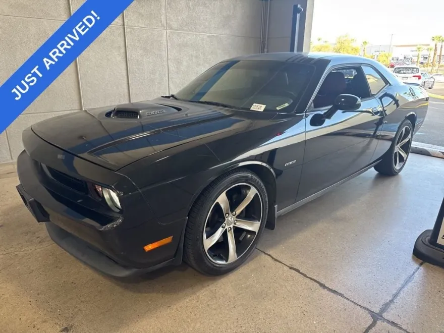2014 Dodge Challenger R/T Shaker photo 1