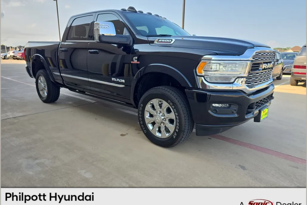 2024 Ram 2500 Limited photo 1