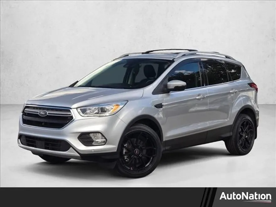 2019 Ford Escape Titanium photo 1