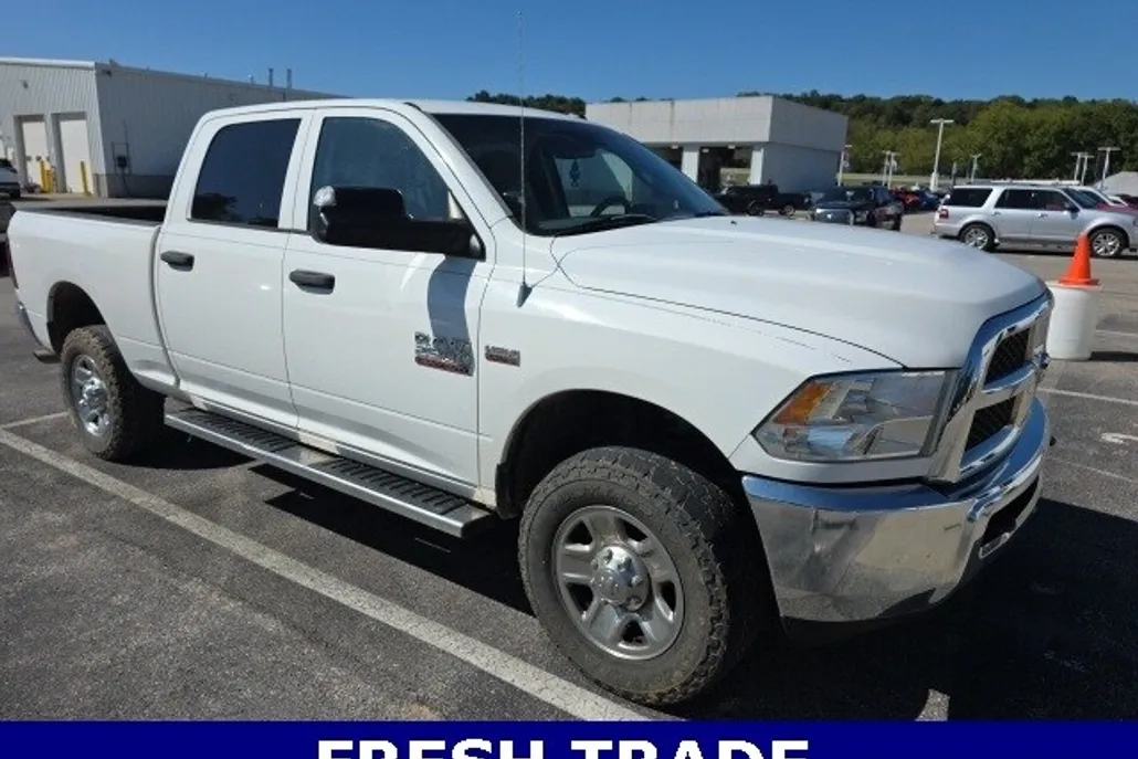 2014 Ram 2500 Tradesman photo 1