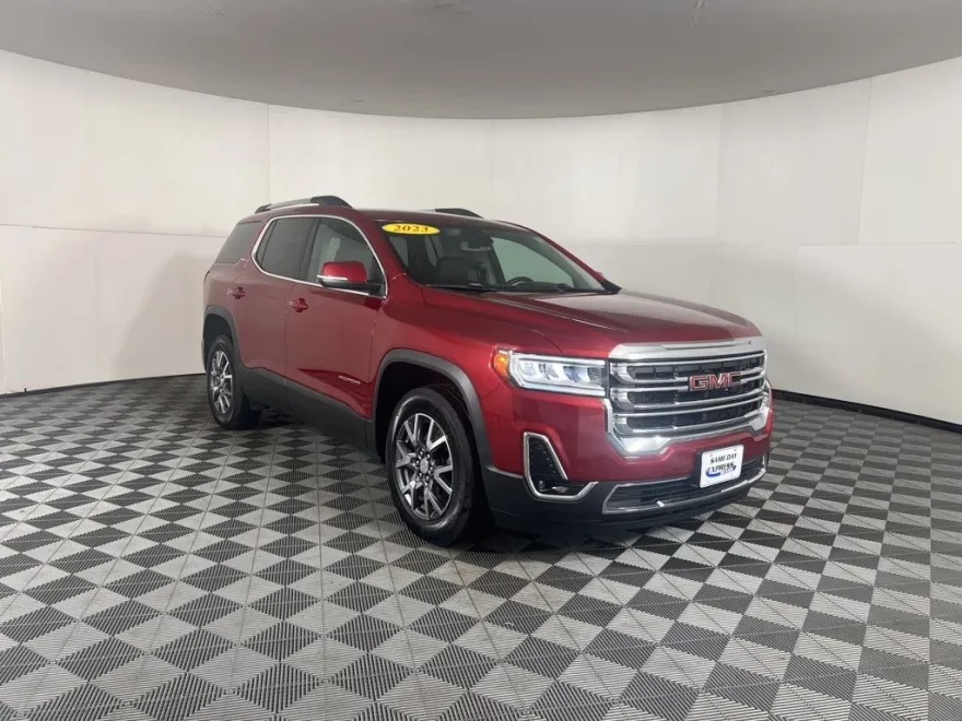 2023 Gmc Acadia SLT photo 1