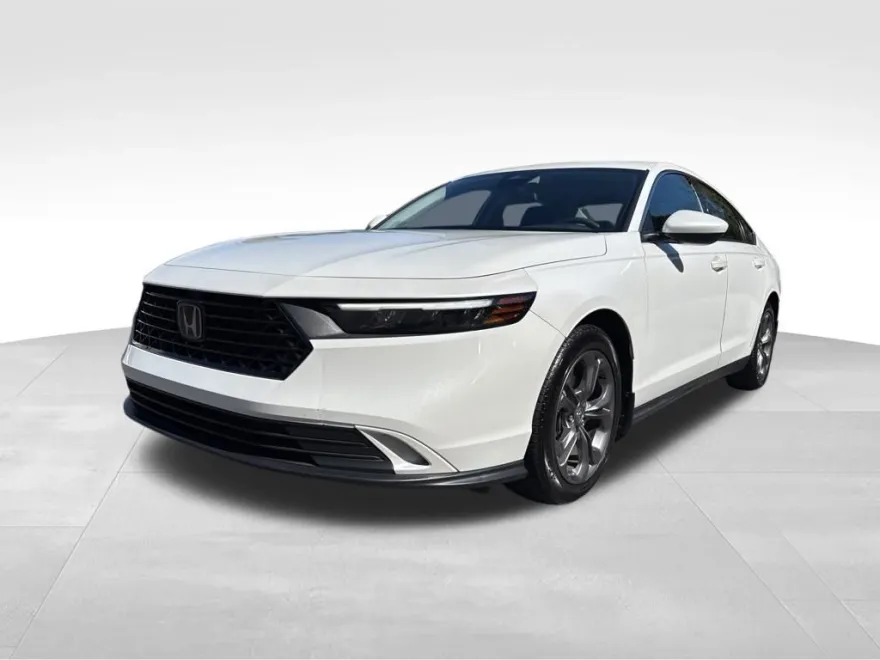 2023 Honda Accord EX photo 1