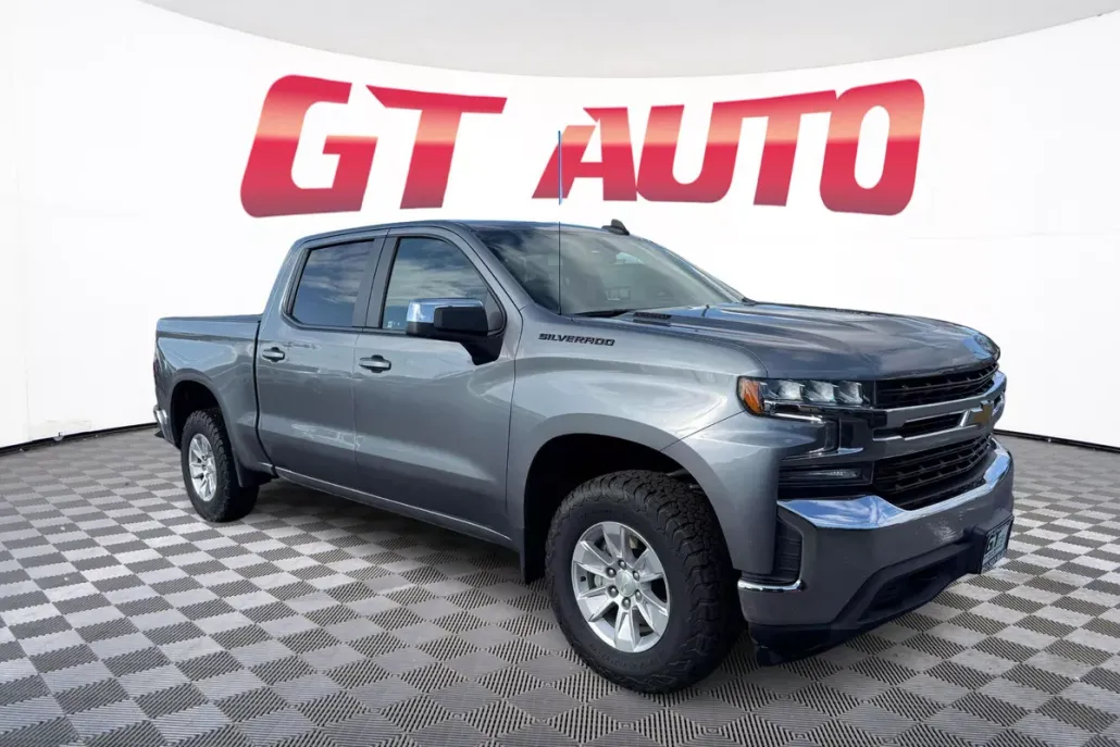 2021 Chevrolet Silverado 1500 LT photo 1