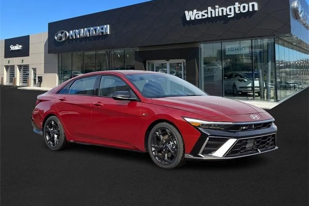 2025 Hyundai Elantra N Line photo 1