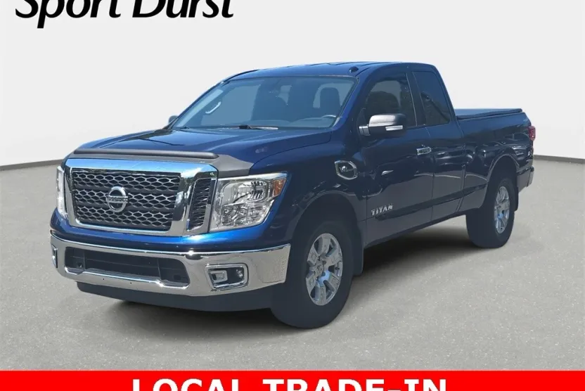 2017 Nissan Titan SV photo 1