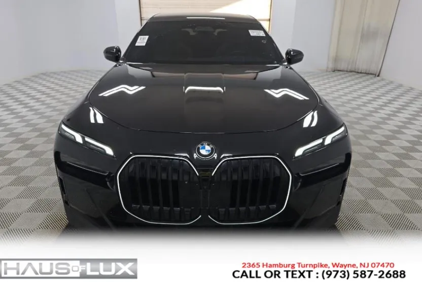 2025 Bmw 740i xDrive photo 1