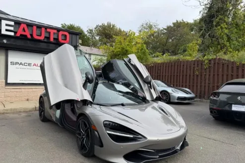 2018 Mclaren 720S photo 3