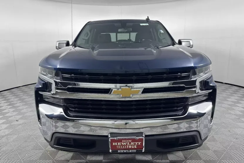 2019 Chevrolet Silverado 1500 LT photo 1