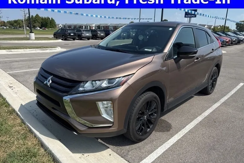 2018 Mitsubishi Eclipse Cross LE photo 1