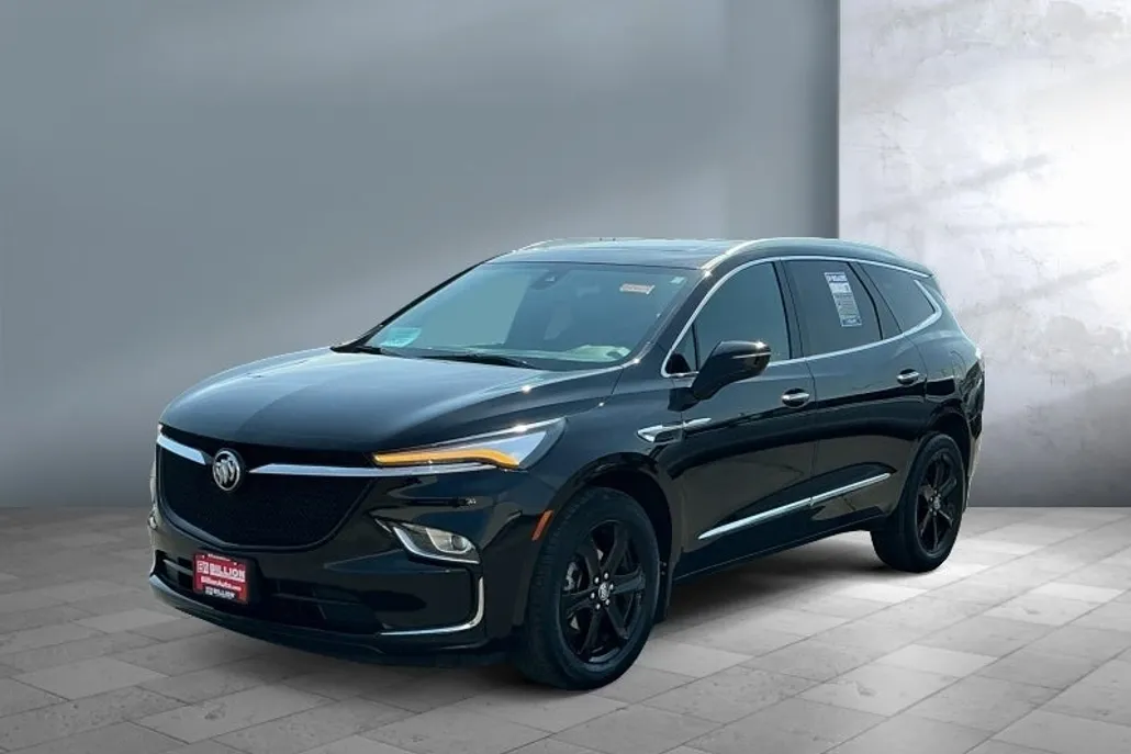 2023 Buick Enclave Essence photo 1