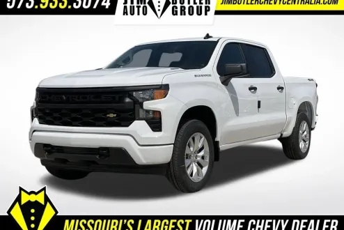 2025 Chevrolet Silverado 1500 Custom photo 1