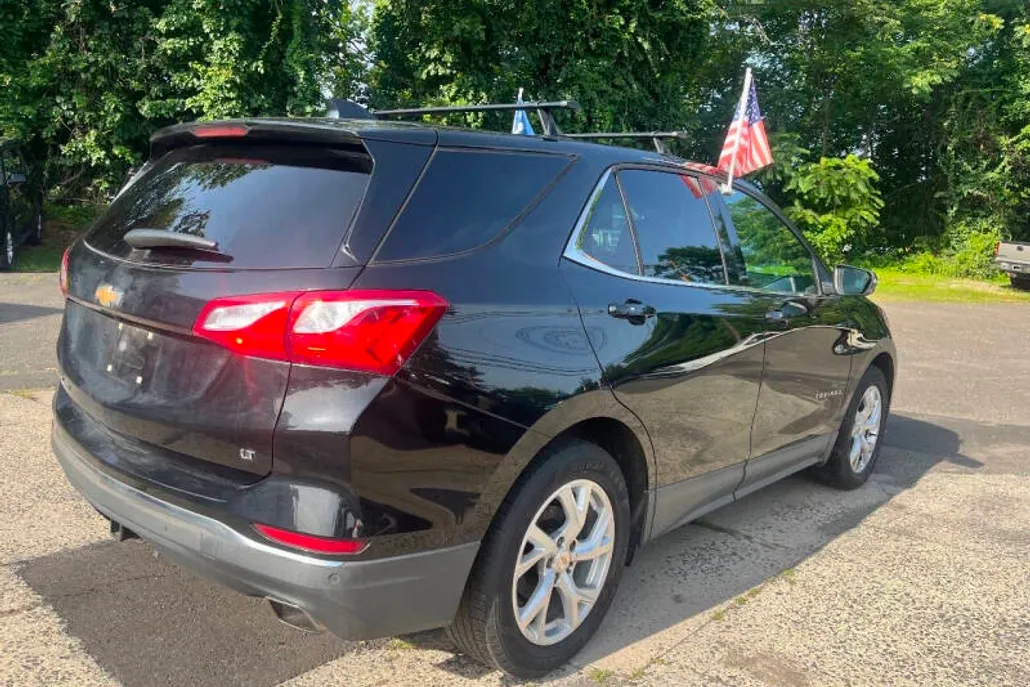 2018 Chevrolet Equinox photo 1