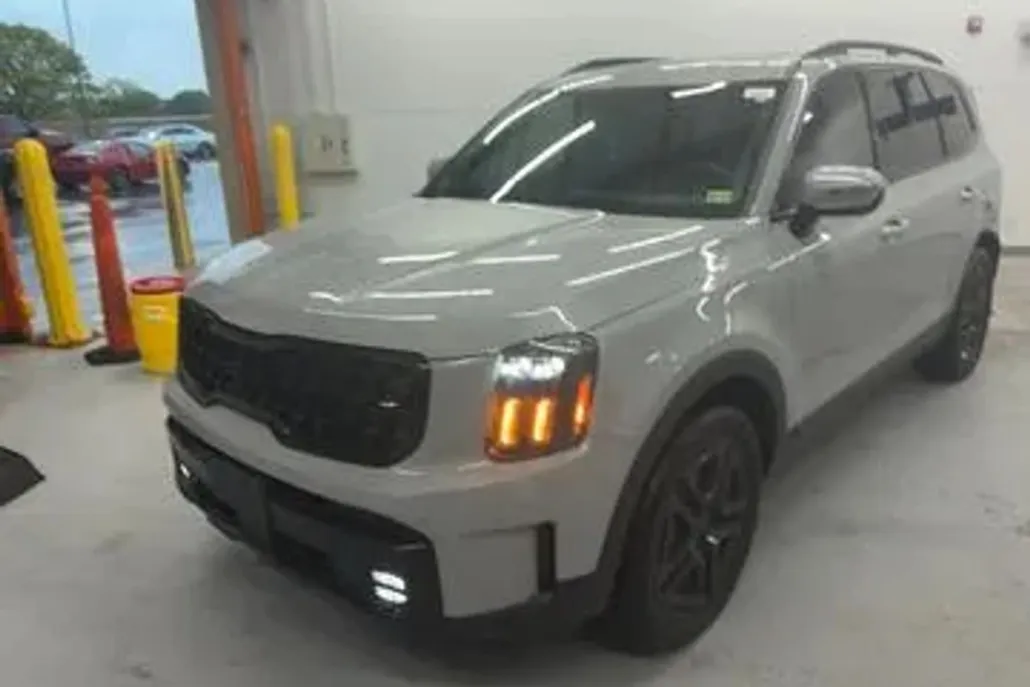 2025 Kia Telluride X-Line photo 1