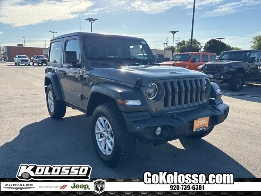 2023 Jeep Wrangler Sport S photo 1