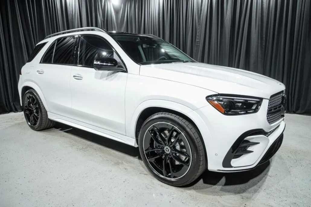 2026 Mercedes Benz GLE 450 4MATIC photo 1