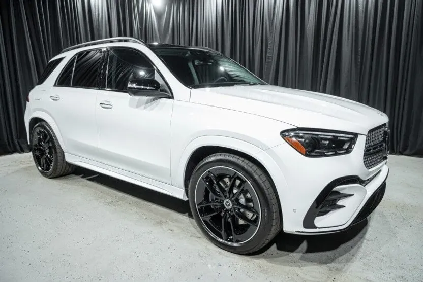 2026 Mercedes Benz GLE 450 4MATIC photo 1
