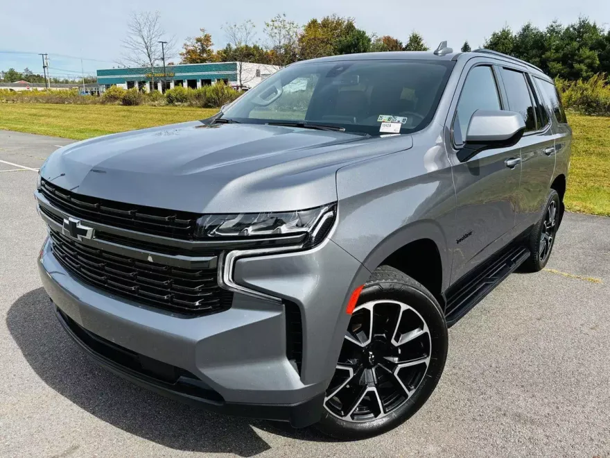 2021 Chevrolet Tahoe RST photo 1