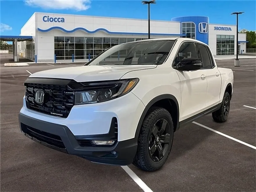 2025 Honda Ridgeline Black Edition photo 1