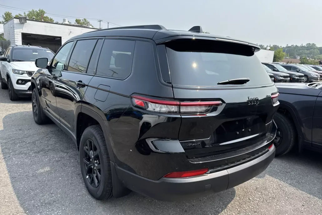 2025 Jeep Grand Cherokee Altitude X photo 1